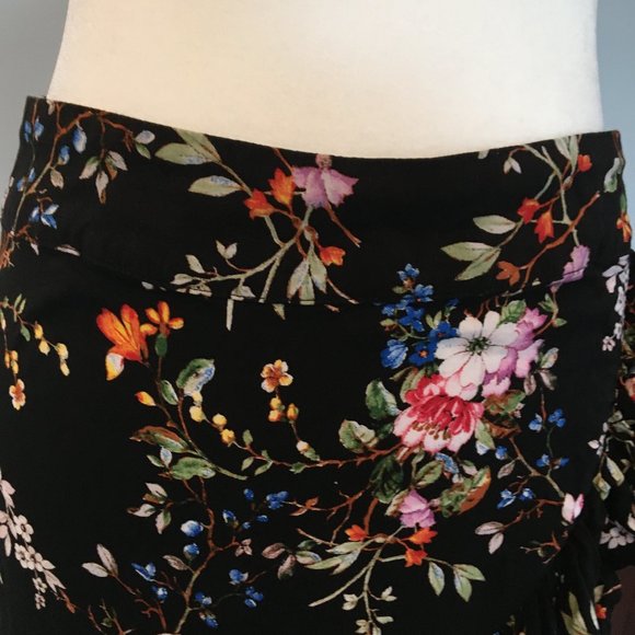 A New Day Floral Midi Skirt – M - Picture 8 of 11
